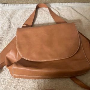 Women’s convertible backpack/  shoulder bag